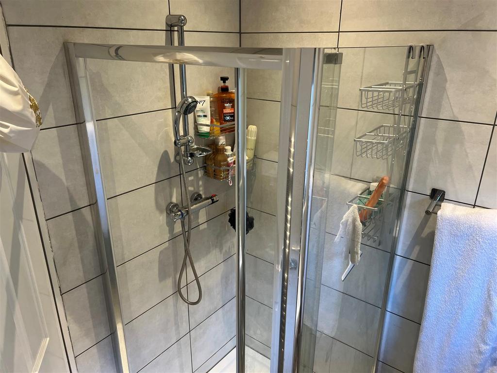 BATH 3.jpg