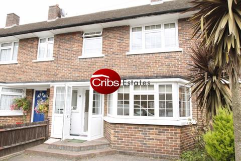 3 bedroom flat to rent, MITCHAM, CR4