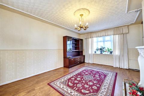 3 bedroom terraced house for sale, Chestnut Crescent, Nuneaton CV10