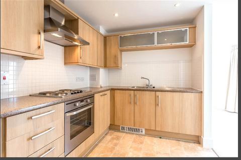 2 bedroom apartment for sale, Pavilions, Windsor, Berkshire