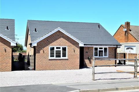 4 bedroom detached bungalow for sale, Grain Road, Isle Of Grain, Rochester