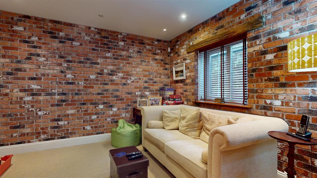 Snug room