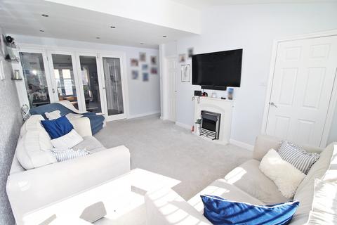 3 bedroom semi-detached house for sale, Trent Avenue, Flitwick