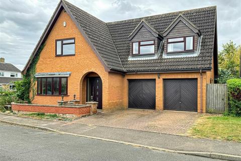 4 bedroom detached house for sale, Cherry Orchard, Cambridge, CB24 3