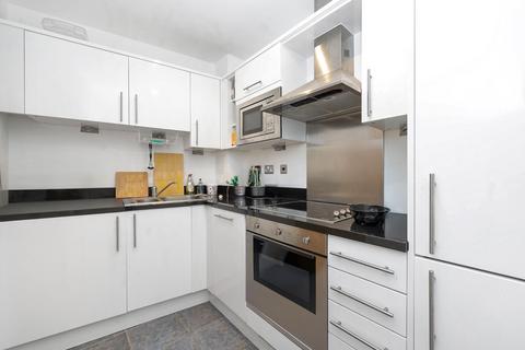 1 bedroom apartment to rent, Southwark Bridge Road, London, SE1