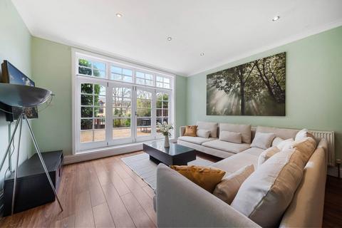 3 bedroom flat for sale, Christchurch Road, Brixton, London, SW2