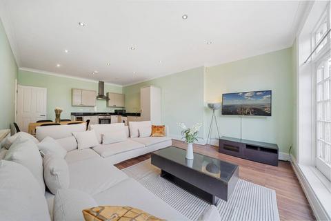 3 bedroom flat for sale, Christchurch Road, Brixton, London, SW2