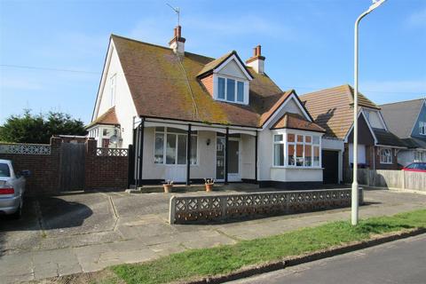 3 bedroom detached house for sale, West Hill Road, Herne Bay