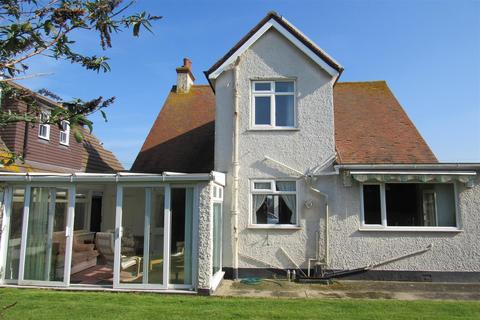 3 bedroom detached house for sale, West Hill Road, Herne Bay