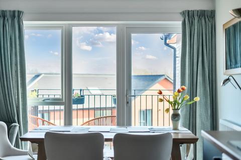 2 bedroom apartment for sale, Wellington Road, Berkshire RG40