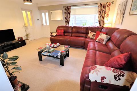 3 bedroom detached house for sale, Princes Drive, Codsall, Wolverhampton