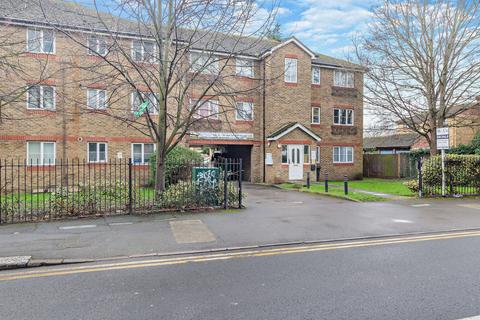 2 bedroom flat for sale, Argent Street, Grays, RM17 6