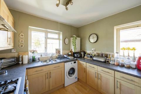 2 bedroom flat for sale, Homefield Crescent, Doncaster, DN5
