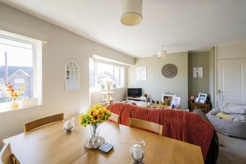 2 bedroom flat for sale, Homefield Crescent, Doncaster, DN5