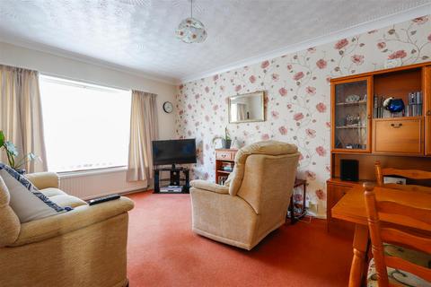 2 bedroom detached bungalow for sale, Taf Close, Barry