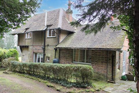 3 bedroom cottage for sale, Lewes Road, Haywards Heath RH17