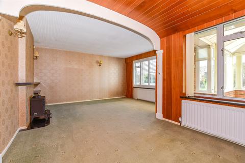 2 bedroom detached bungalow for sale, Denbeigh Drive, Tonbridge, Kent