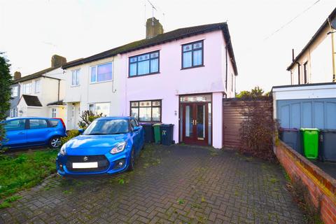 3 bedroom semi-detached house for sale, Somerset Avenue, Rochford