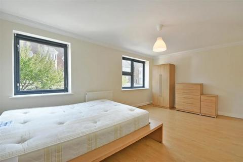 1 bedroom flat to rent, College Road, Kensal Rise, NW10