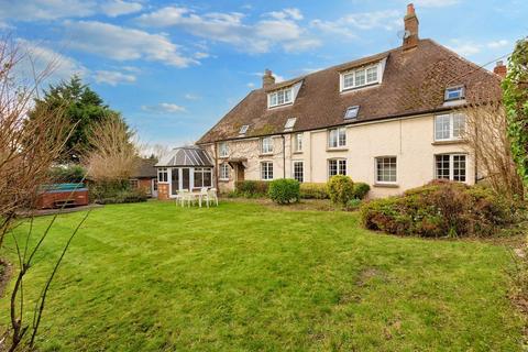 5 bedroom detached house for sale, North End Road, Aylesbury HP22