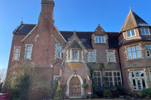 1 bedroom flat for sale, Grenehurst Park, Dorking RH5