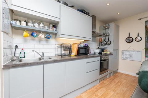 2 bedroom flat for sale, Railway Court, Monmouth Road, Pill