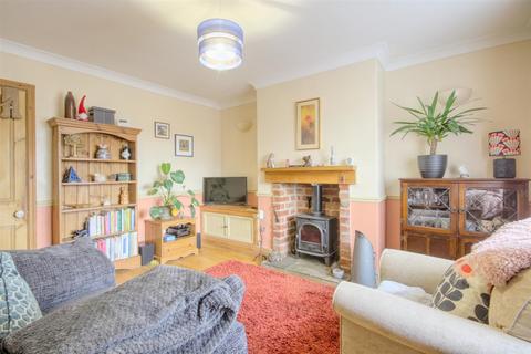 2 bedroom end of terrace house for sale, Broughton Crescent, Skipton