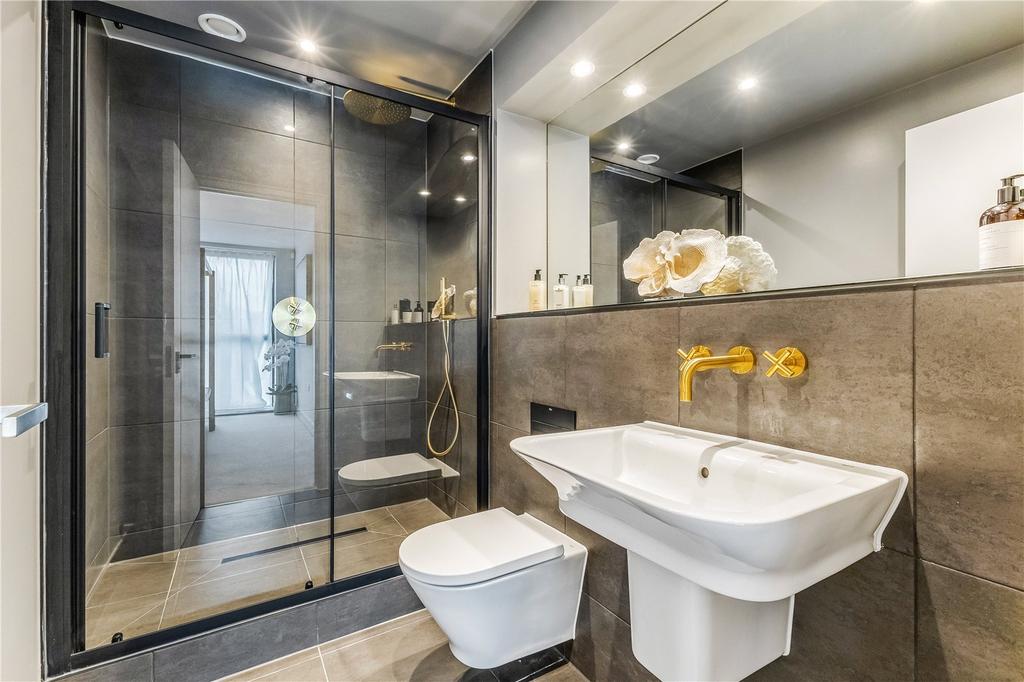 5104 Show Apartment