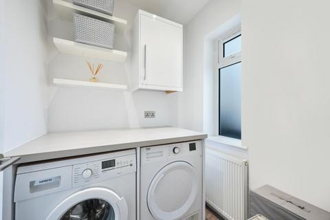 113 Browning Avenue, Worcester Park, KT4 8LD
