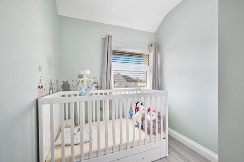 113 Browning Avenue, Worcester Park, KT4 8LD