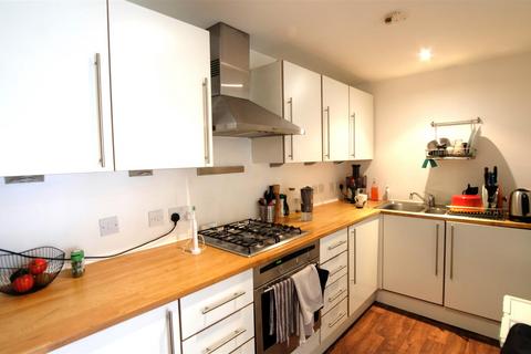 1 bedroom apartment to rent, Florfield Passage, Hackney, E8