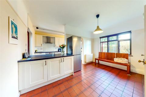 4 bedroom detached house for sale, Chestnut Avenue, Barton on Sea, New Milton, Hampshire, BH25