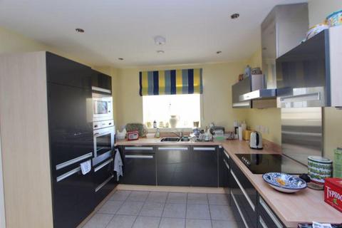 1 bedroom flat for sale, Abbey Road, Colwyn Bay, LL28 4