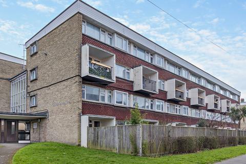 3 bedroom flat for sale, Conan Road, Portsmouth, PO2 9