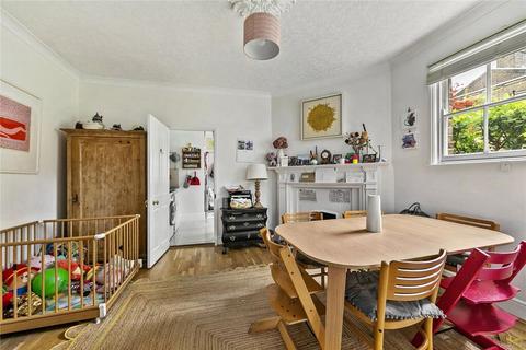 3 bedroom terraced house for sale, The Vineyard, Richmond, Richmond Upon Thames, TW10 6AQ