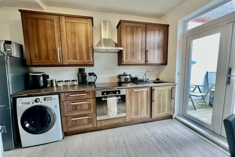 2 bedroom semi-detached house for sale, Geneva Road, Darlington