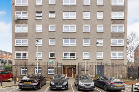 1 bedroom flat for sale, Pluto Close, Leicester, LE2 0