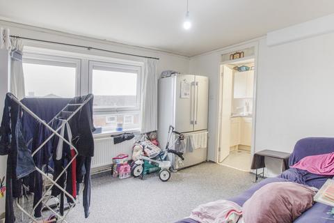 1 bedroom flat for sale, Pluto Close, Leicester, LE2 0