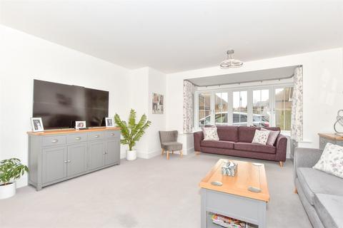 4 bedroom detached house for sale, Sonning Crescent, Bognor Regis, West Sussex