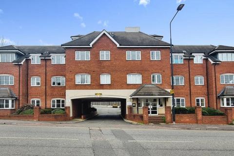 2 bedroom flat for sale, Park Street, Aylesbury, HP20 1