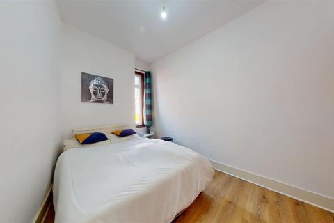 1 bedroom property to rent, High Road, Willesden Green NW10