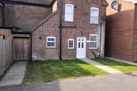 2, The Hollies Farm Cottages Long Chaulden, Hemel Hempstead, HP1 2NU