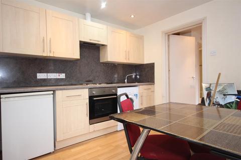 1 bedroom flat to rent, Harlesden, London NW10 4JT