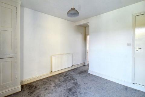 2 bedroom terraced house to rent, Victory Road, Beeston, NG9 1LH