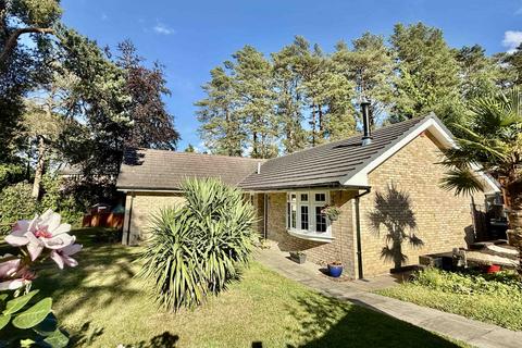4 bedroom detached bungalow for sale, Egmont Close, Avon Castle Ringwood, Hampshire, BH24