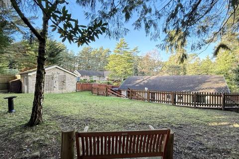 4 bedroom detached bungalow for sale, Egmont Close, Avon Castle, BH24 2DJ