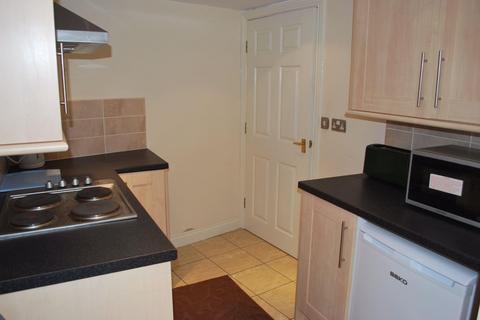 1 bedroom flat to rent, Queen Street, WITHERNSEA