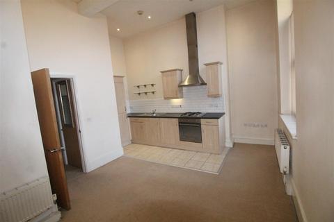 1 bedroom apartment to rent, Station Road, Batley