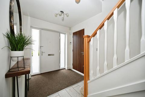 4 bedroom detached house for sale, Providence Avenue, Bradford