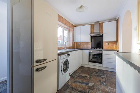 2 bedroom house for sale, Asgog Street, Cardiff CF24